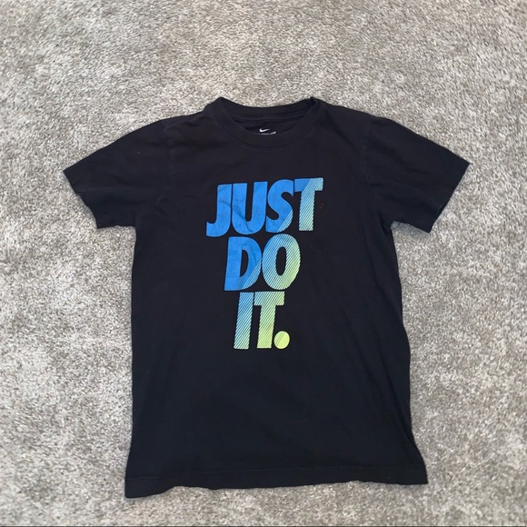 The Nike Tee Boys Black & Blue shirt size S - Picture 3 of 5